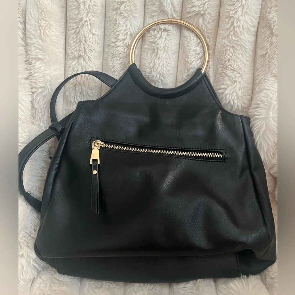 NWOT I.N.C. INTERNATIONAL CONCEPTS - Huw Bangle Crossbody